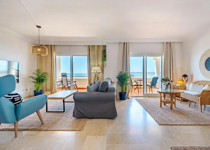 39 Front Row Panoramic Sea View Appartement